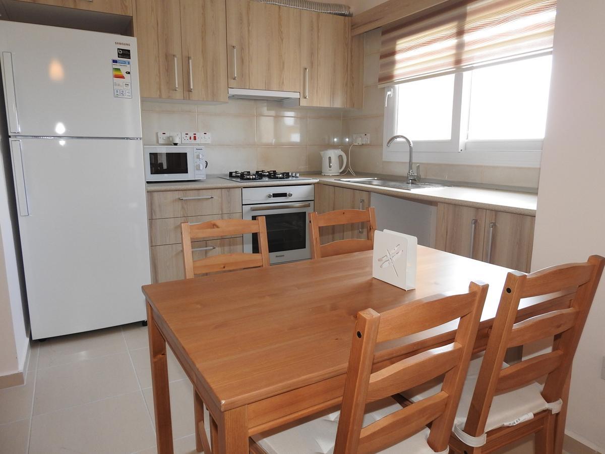 Aylin Apartment Famagusta  Exteriör bild